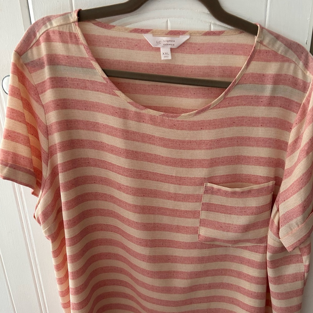 LC Lauren Conrad Pink and Cream Striped Tee, Short Sleeve and Scoop Neck. EUC!!